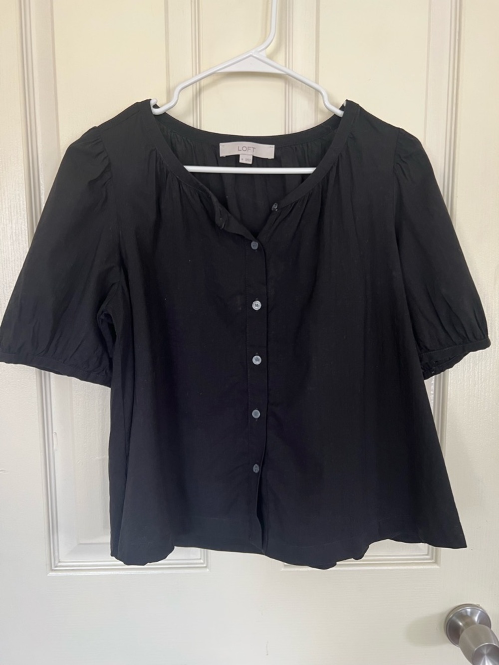 LOFT Black Button Front Blouse Womens Medium Puff Sleeve Lightweight Top